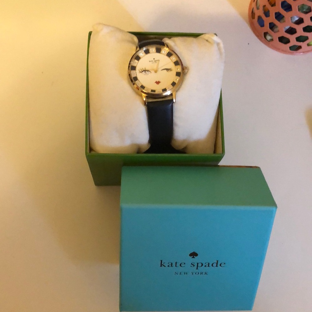Kate Spade Metro Wink black leather watch